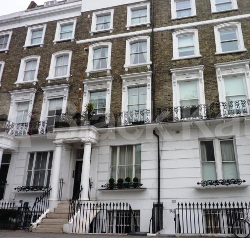 			NEW INSTRUCTION!, 2 Bedroom, 1 bath, 1 reception Flat			 Chepstow Road, BAYSWATER